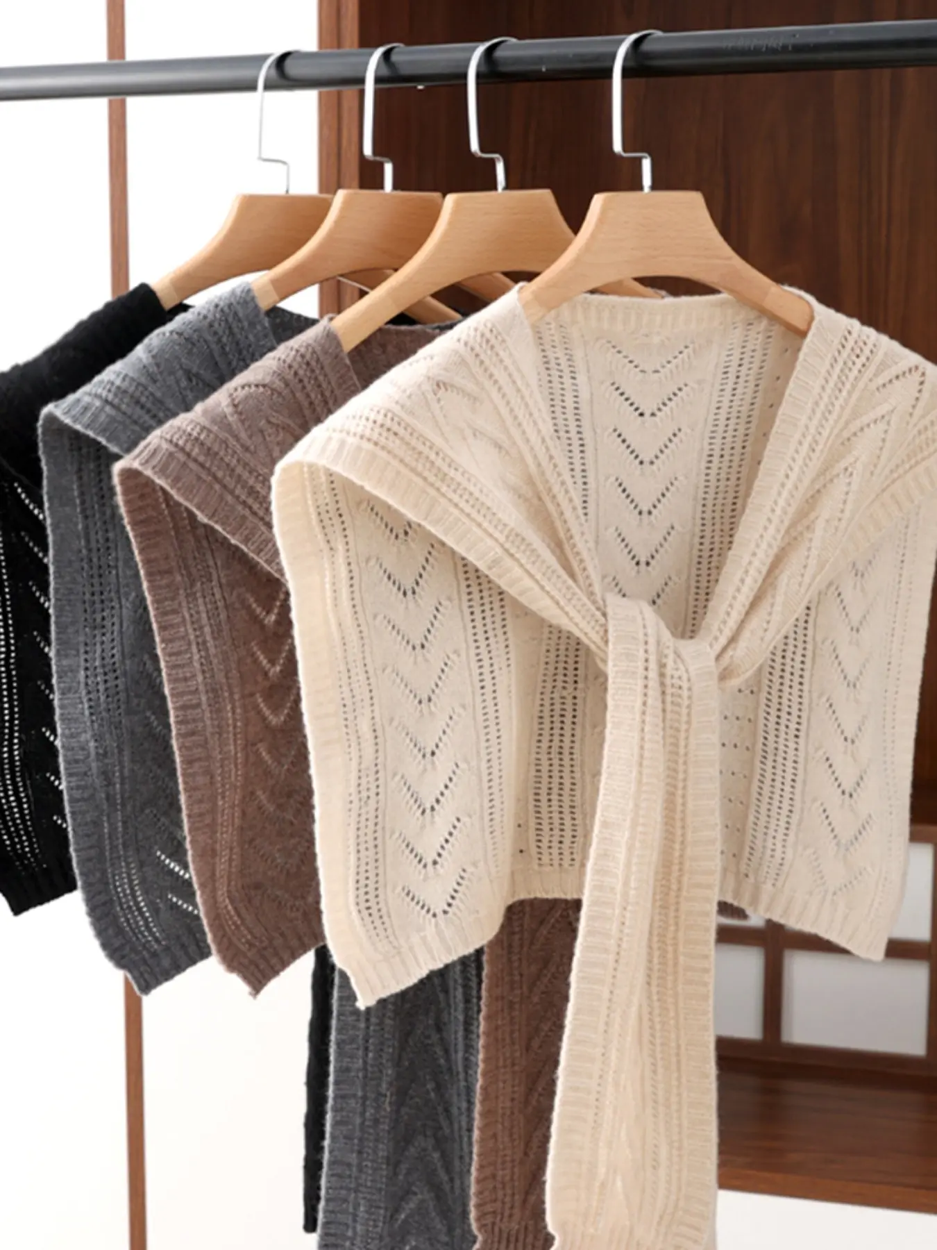 Women's Knitted Shawl Scarf Wrap, Pure Wool Design, Fashionable & Versatile Accessory, Perfect for Cold Weather