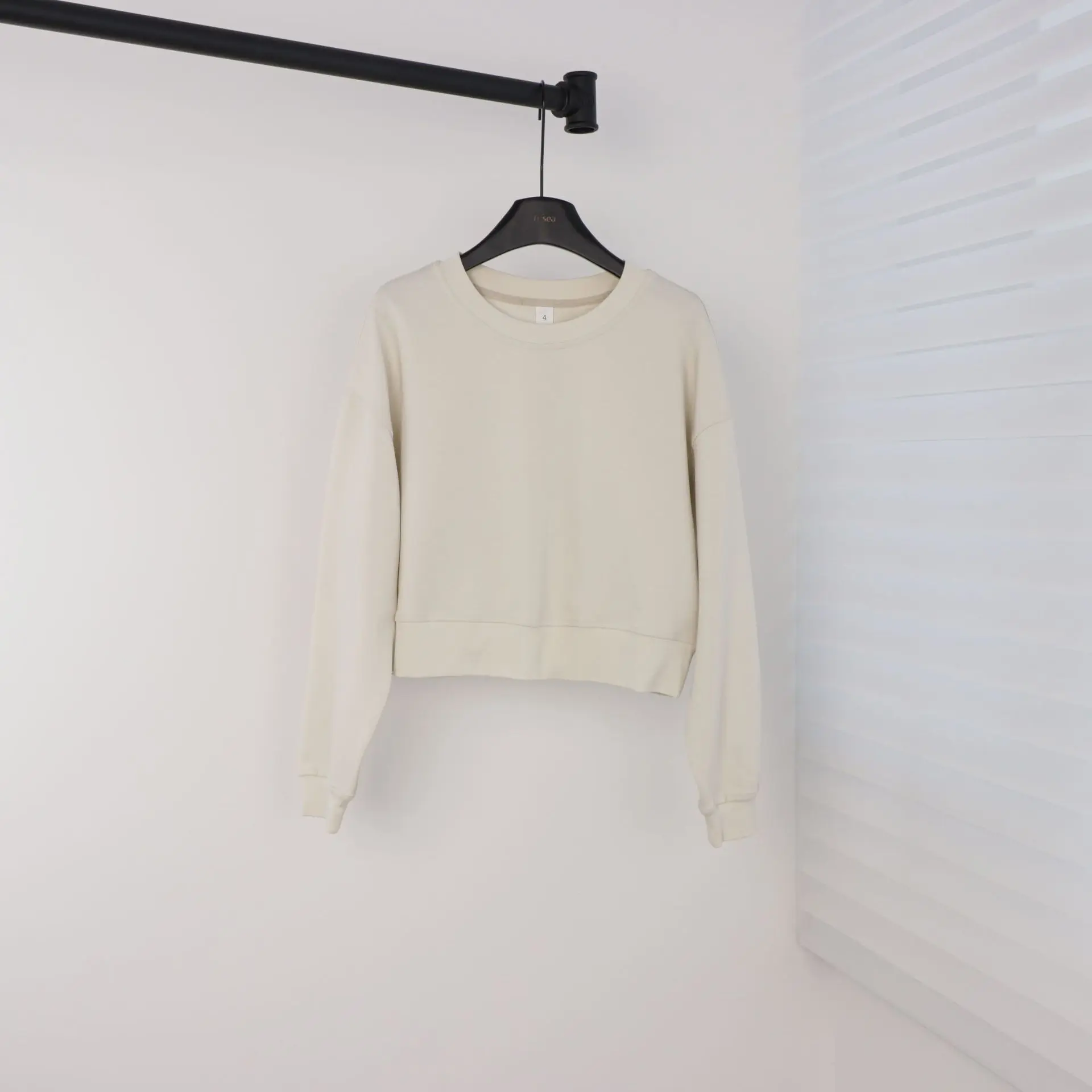 Albumin short air hoodie