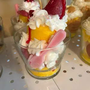 Sweet Blessings Candle Co. Strawberry Shortcake Candle with Ring Light Reflection & Rainbow Cycle for Cozy Vibes