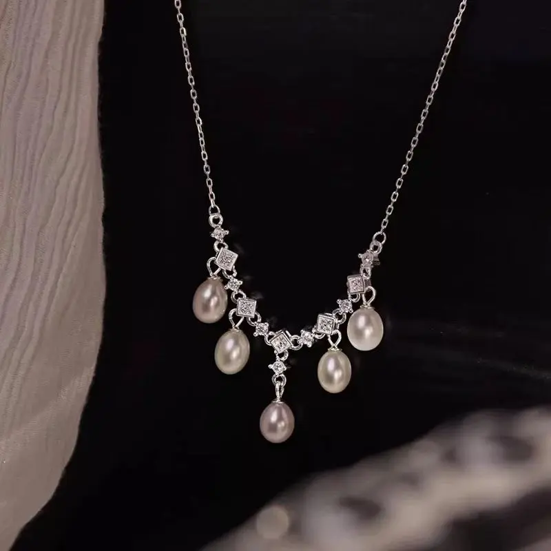 Sr Pearl Co. Royal Style Princess Necklace Pefect for Dating Main Event Party Family Reunion Elegent Style Unique Design Women Gift