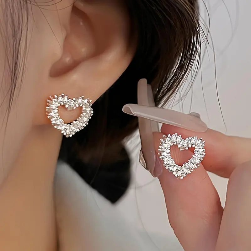 Fashion Heart Shaped Stud Earrings, 2024 New Style Elegant Jewelry for Party, Daily Clothing Decor for Girl, Trendy All-match & Exquisite Jewelry for Birthday Gift