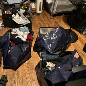 【2026 Upgraded】 X7 Cordless Travel Vacuum Storage Compression Bag Set with Rechargeable air Pump 15 Pack Waterproof & Reusable Compression Packing Bags for 3 Size，140L/Min Powerful Air Removal，Perfect for Carry-On Suitcases