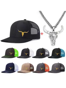 Unisex Bull Head Necklace & Baseball Cap Set, Casual Fitted Design, All-Season Wear, Ideal for Men & Women, Perfect for Daily
