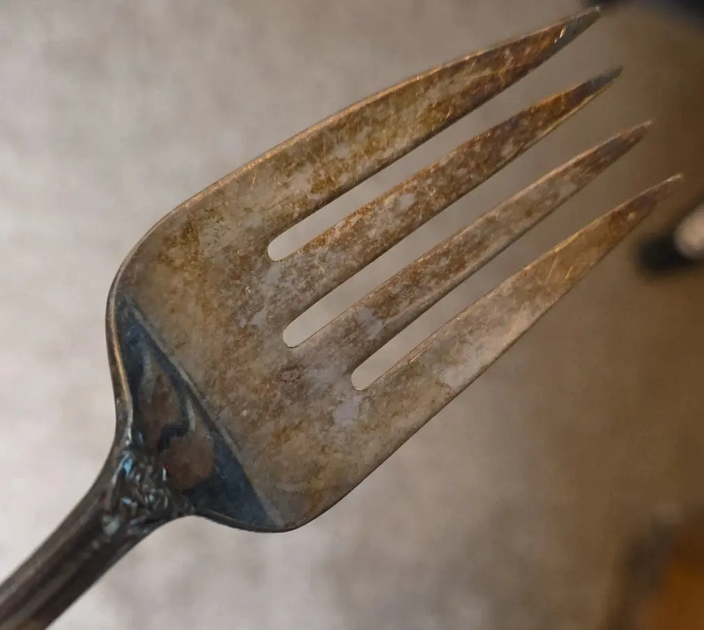 Vintage Wm. Rogers & Son Vintage Serving Meat Salad Fork - 8.5"