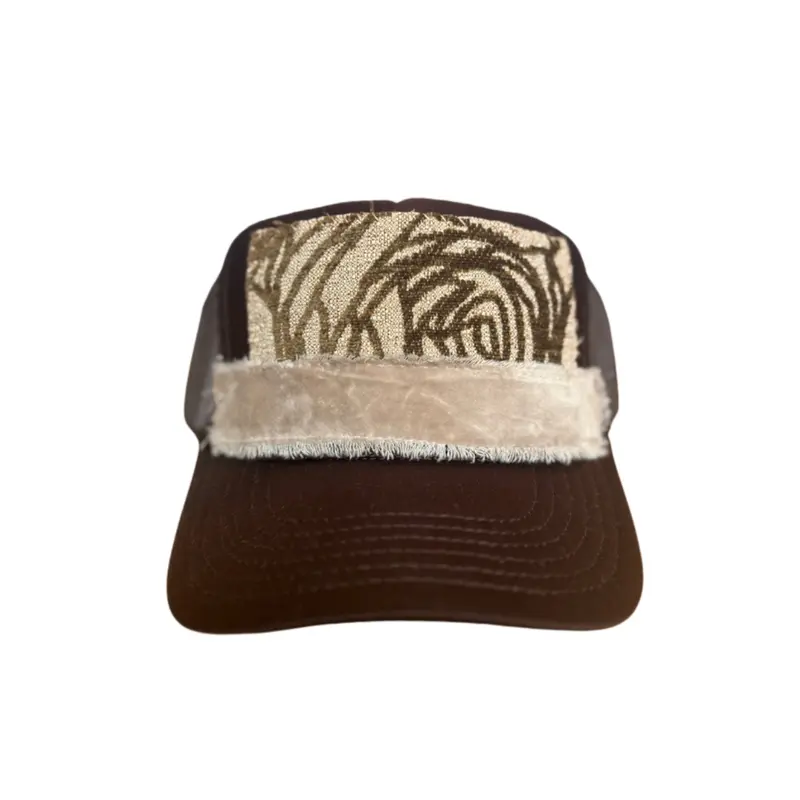 Brown velvet trucker hat - TikTok Shop display picture 3