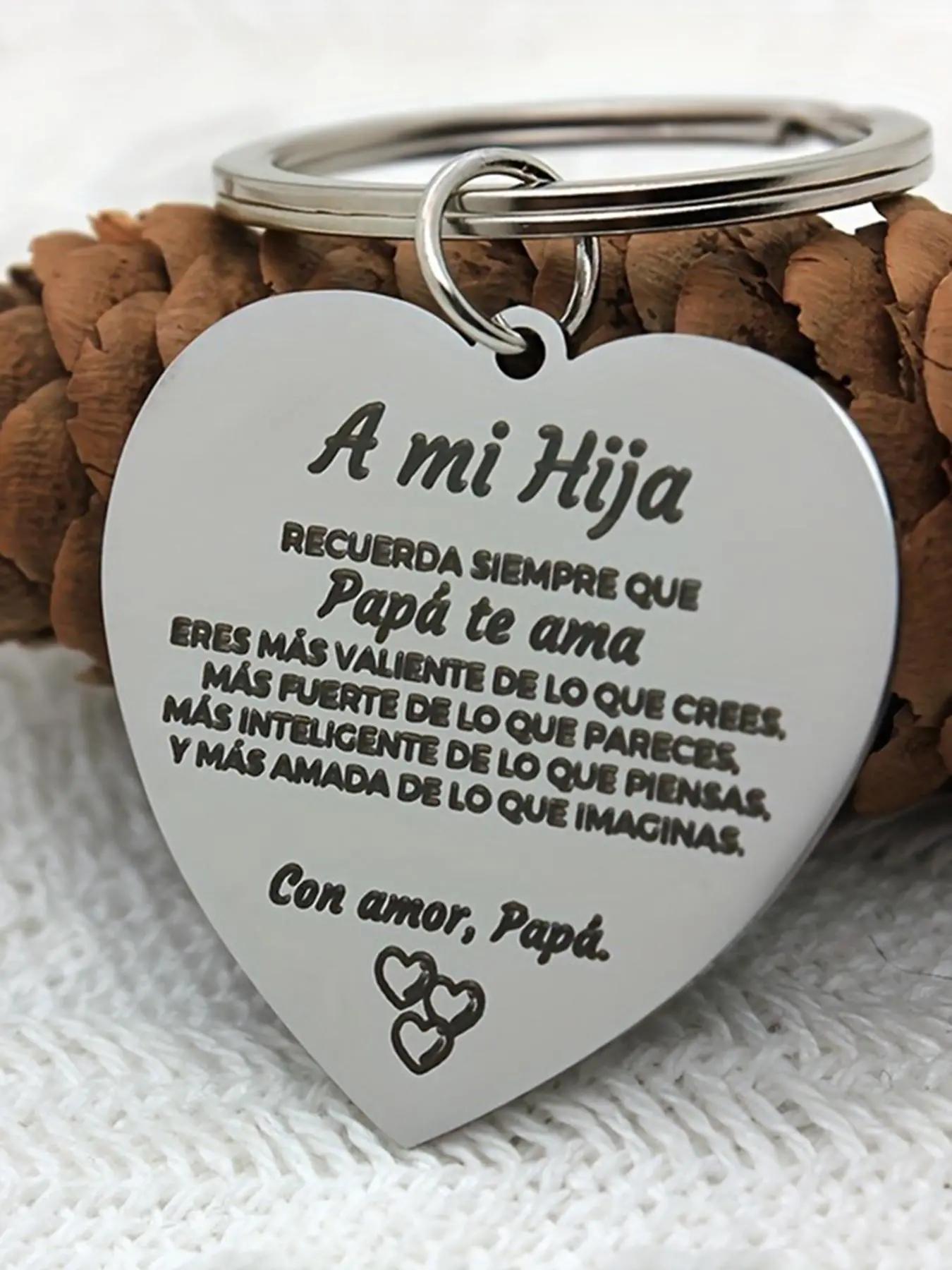 Sentimental Keychain, Stainless Steel Keychain for Daughter, Fashion Accessories for Women & Men, Trendy All-match & Exquisite Keychain for Birthday Gift, Personalized Heart Tag