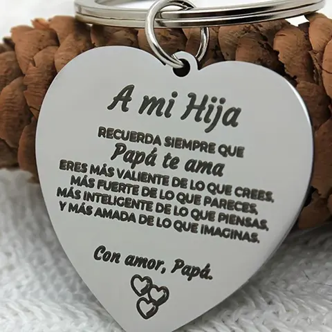 Sentimental Stainless Steel Keychain for Daughter, Personalized Heart Tag Keychain, Birthday Gift, Fashion Accessory for Women and Men