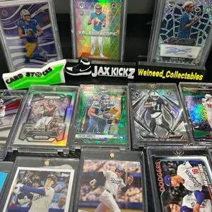 NFL/MLB/NBA trading cards