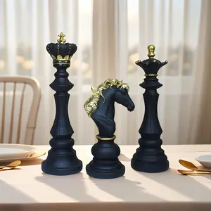 Chess Piece Ornament, 3 Counts/set Resin Decoration, Elegant Desktop Statue Decoration Ornament for Home Living Room Bedroom Dining Room, Collectible Figurines, Sculpture Desk Decor