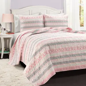 Lush Decor Sara Lily Reversible Quilt Set - Floral Design - 100% Cotton - Queen Size