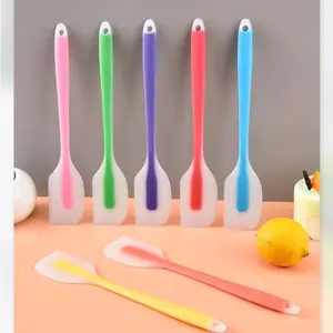 Random Color Silicone Cream Spatula, 1 Count Heat Resistant Baking Spatula, Kitchen Baking Tool for Cake, Cookie, Pastry, Dessert, Pastry Decorating Tools