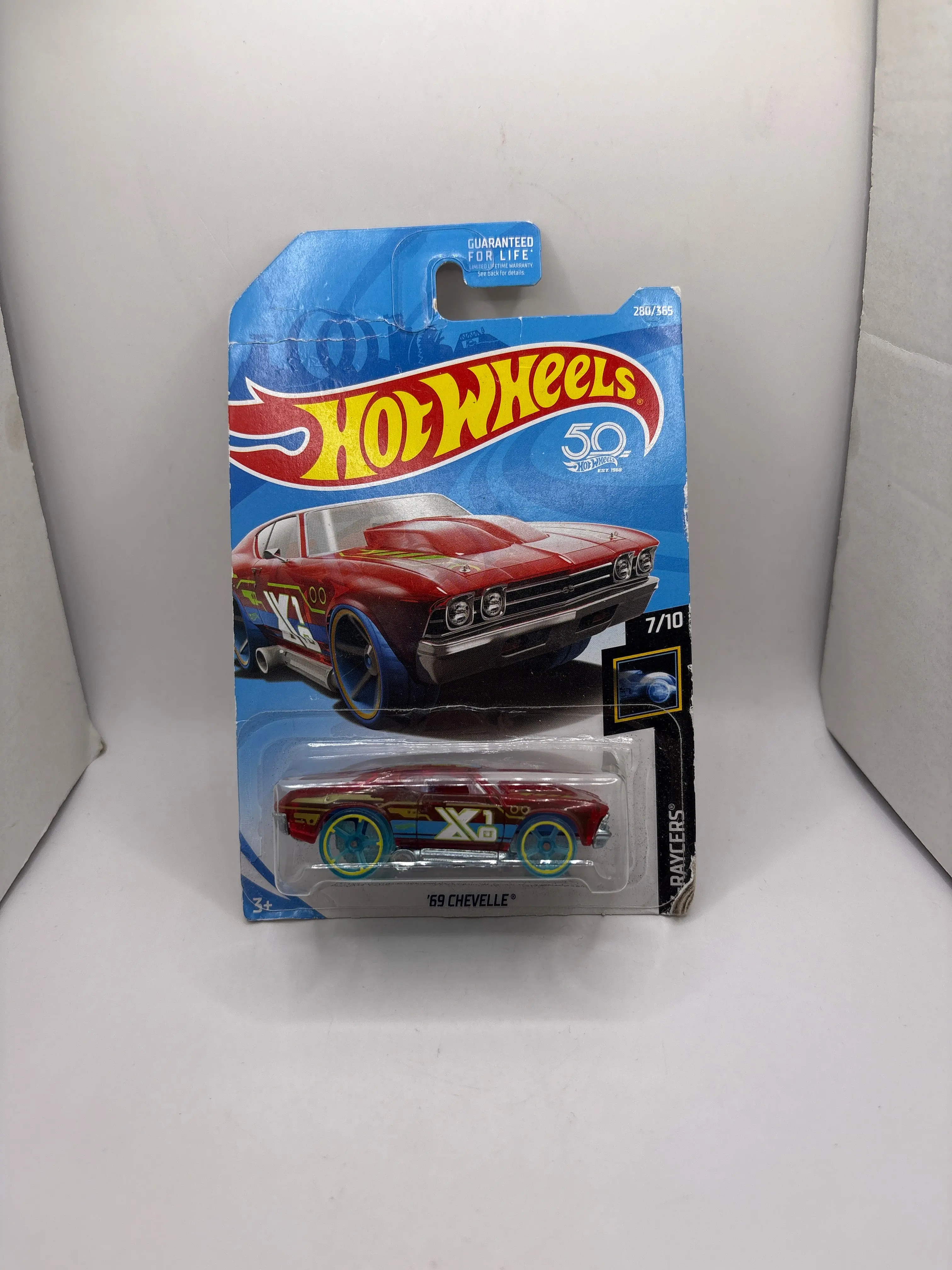 Hot Wheels 69 Chevelle Diecast red