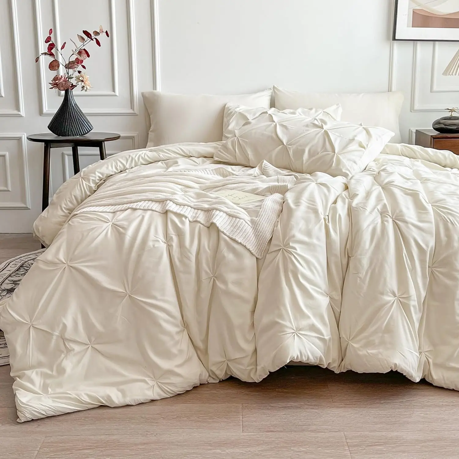 Cream Queen Comforter, 7 Off White Comforter, Pintuck with Comforter,, Pillowcases  Shams - Cream