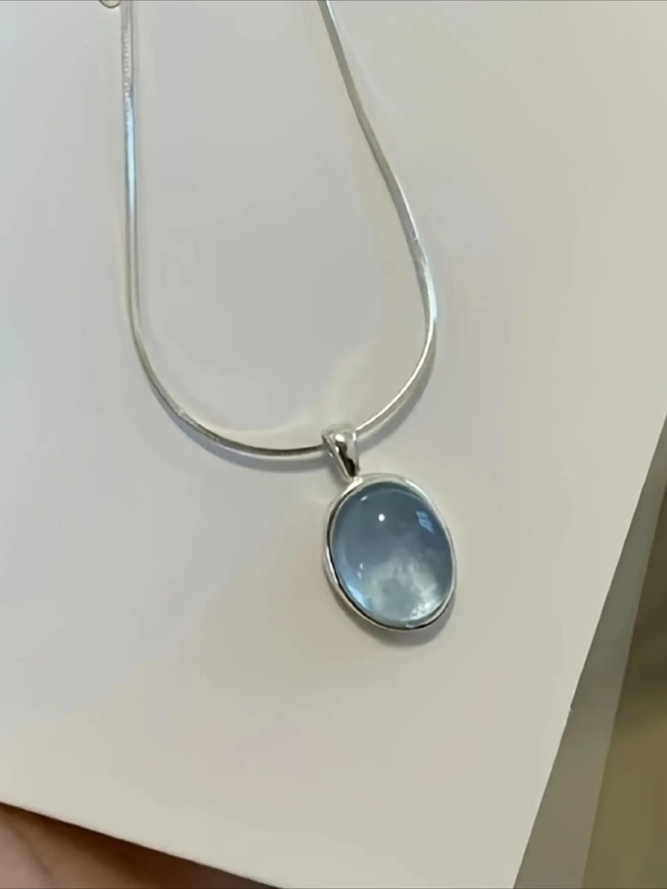 Navy Blue Water Droplet Pendant Necklace Accessories for Women, Versatile, Exquisite, Minimalist Chic Jewelry, Niche Design Women's Necklace, Dainty Minimalist Design, Exquisite Jewelry Gift