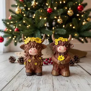 Cute Highland Cow Resin Statue, Farmhouse Sunflower Wreath Decor, Indoor Tiered Tray Ornament