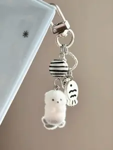 Women's Flocked Cartoon Sea Otter Keychain, Small Fish Ball Pendant, Cute Accessory, Earphone Bag Keychain, Car Accessories, School Gothic Y2K Style, Key Charms