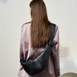Niche Design Genuine Lambskin Croissant Bag for Women, Lazy Style Crescent Shoulder Bag, Soft First Layer Sheep Leather Crossbody Dumpling Bag, Elegant Versatile Underarm Purse Perfect for Daily Casual, Streetwear, Dating & Weekend Outfits