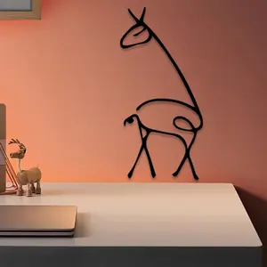 1pc Geometric Giraffe Metal Wall Art, Geometric Giraffe Statue Mural, Perfect for Kids Room Wall, Christmas Decor, Ideal Gift for Children Lovers, Durable Metal