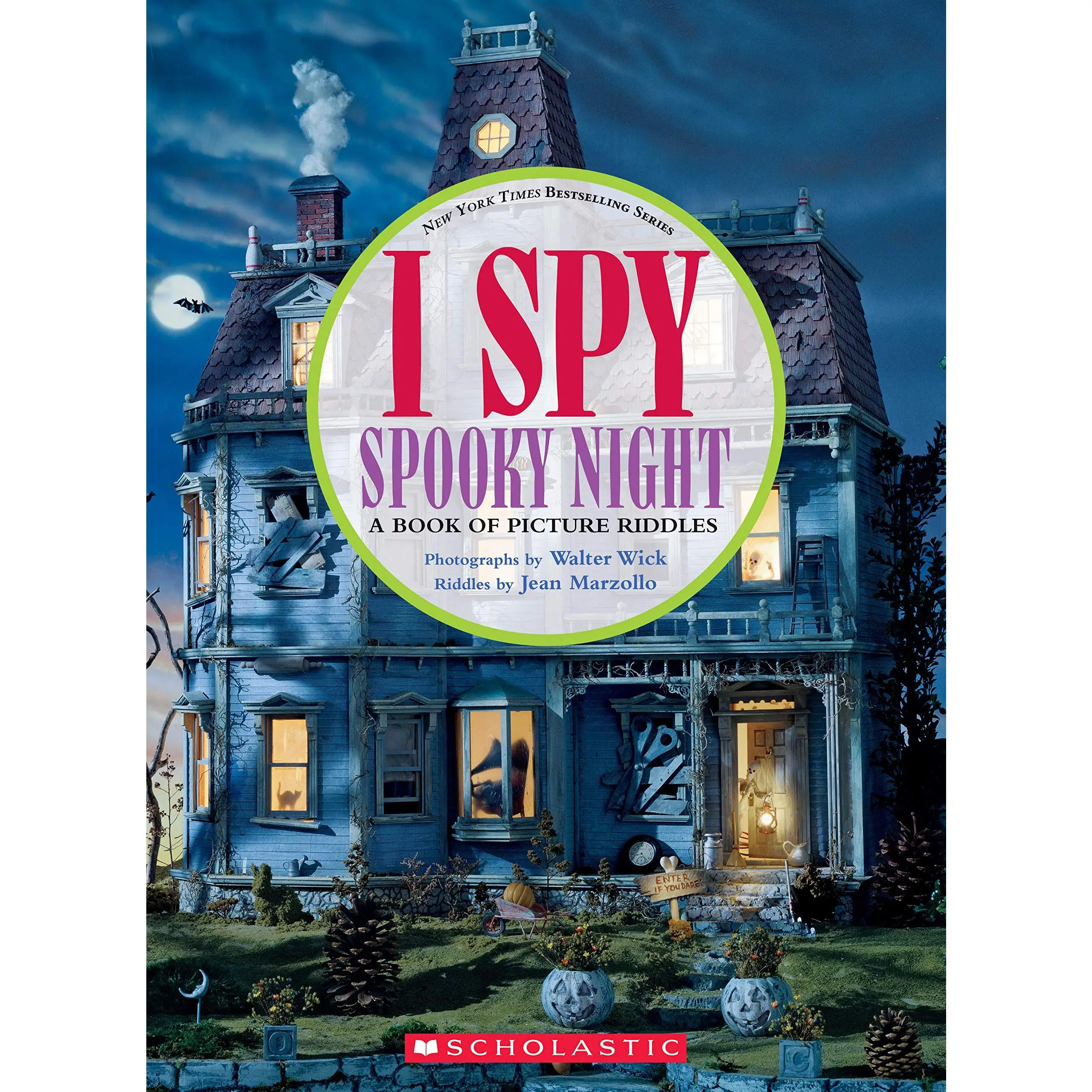 I Spy Spooky Night: A Book of Picture Riddles -- Jean Marzollo - Hardcover