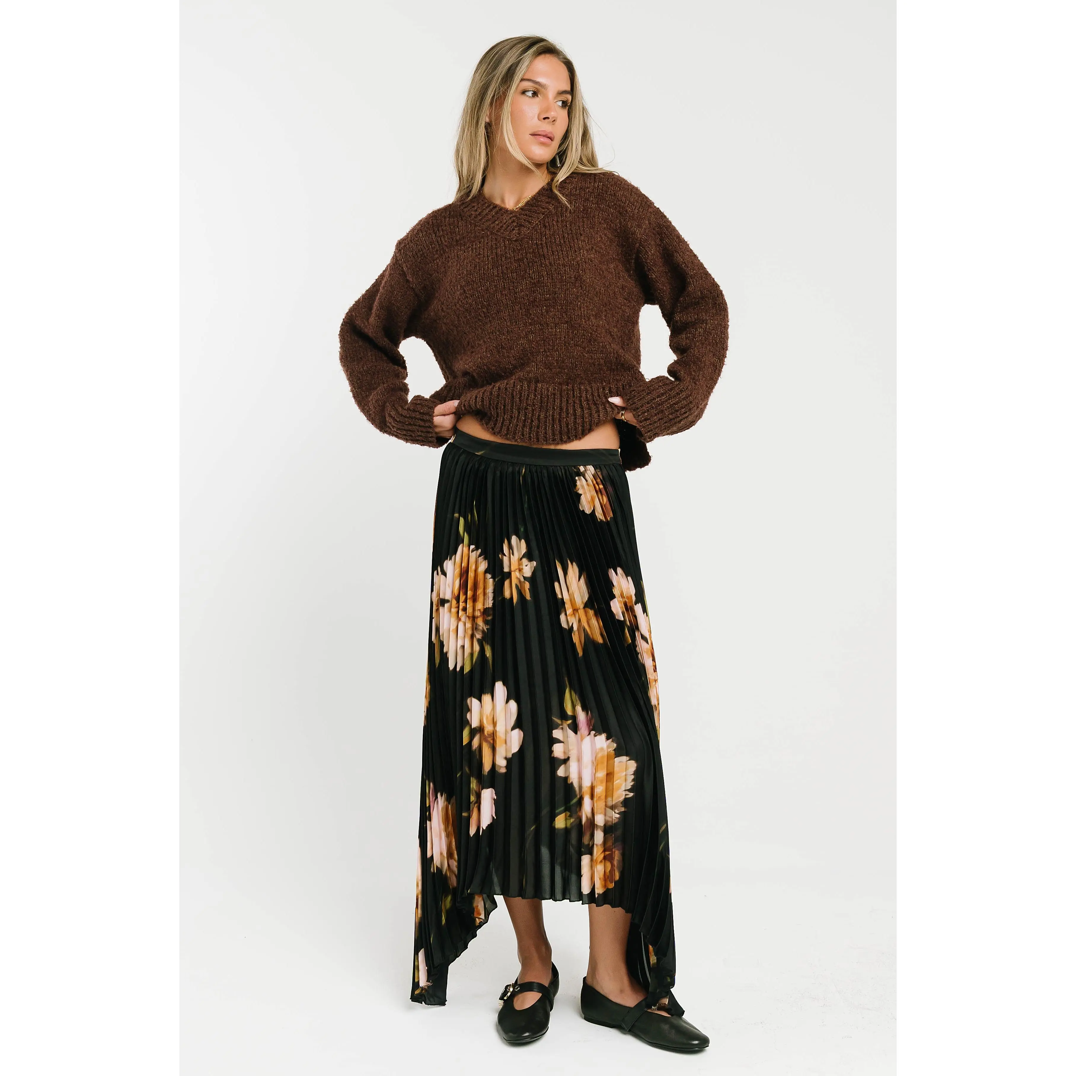 Women's 100% Polyester Accordion Floral Print Long Maxi Skirt - Asymmetrical Hem, Elastic Waistband, Back Zipper, Partially Lined Women's Bottom, Do Not Dry Clean
