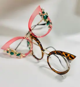 Emerald Envy Cat-Eye Eyeglasses - Leopard & Ruby Red Frames with Emerald Crystal Accents for Fierce Confidence