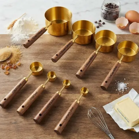 LKCSXH Stainless Steel 8-Piece Hang-Ready Measuring Cup and Spoon Set (4 Cups + 4 Spoons) with Aromatic Wood Grip, Gold-Plated Kitchenware, Corrosion-Resist Utensils for Baking & Cooking