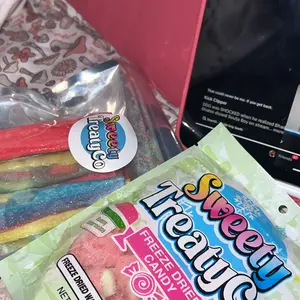 Product Review of Freeze dried fruit rollups freeze dried candy freeze dried sample pack freeze dried variety Snack Natural fun viral freeze  dried freeze dried candy from n**a