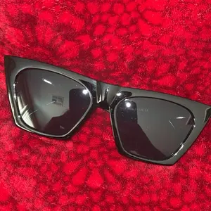 Black Cat eye sunglasses Black Cat eye sunglasses