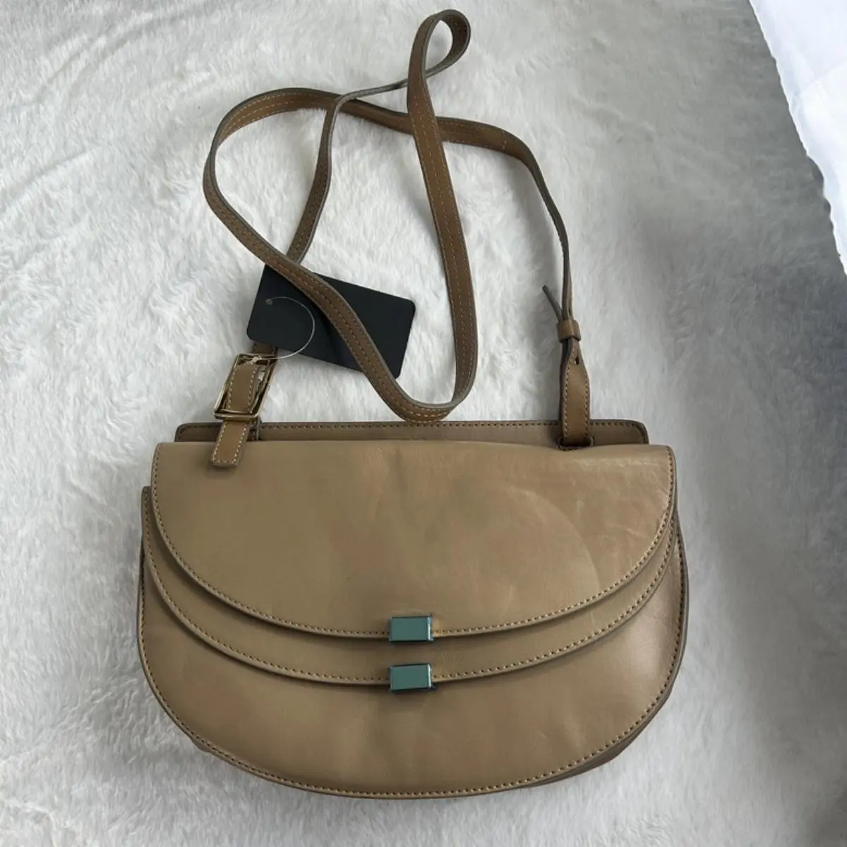 Pre-owned Chloé As Shown Shoulder Bags Chloe Georgia Beige Leather Crossbody Shoulder Bag