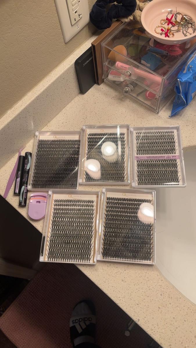 Item: Eyelash Gift Set-D, Black