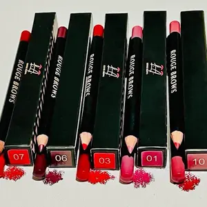 Larougebrows 3-in-1 Vibrant Red Crème Makeup Crayon - Long-Lasting Cosmetic Eyebrow Product.