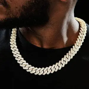 Men and Women Hip-Hop Style Diamond-Shaped Jewelry Cuban Chain Cool Exaggerated Rap Full Diamond Accessories Necklace