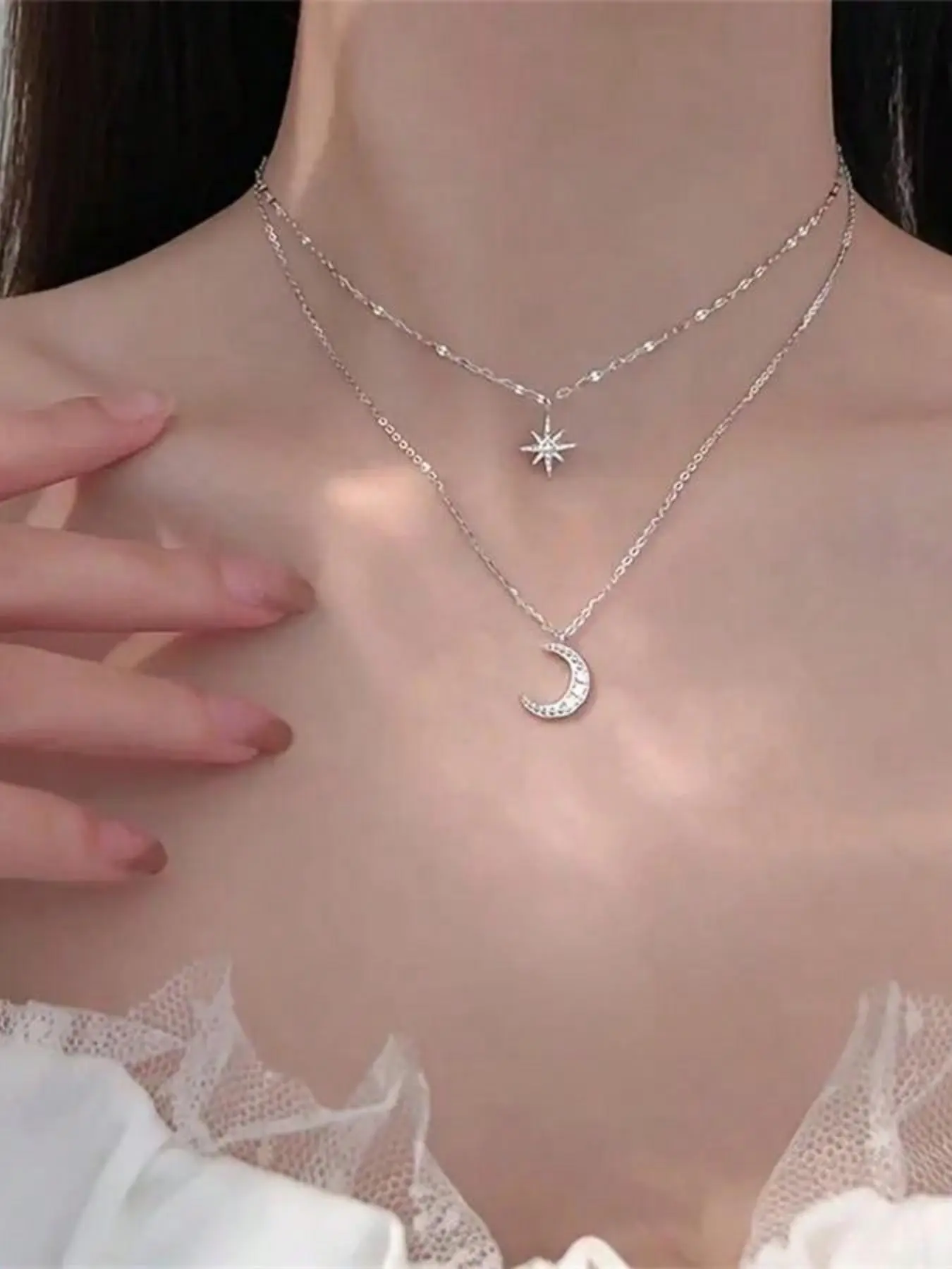 Women's Elegant Star & Moon Design Layered Alloy Necklace, Dainty Necklaces, Dainty Fashion Jewelry, Dainty layering jewelry, Fashion Jewelry for Party, Daily Clothing Decor, Trendy All-match & Exquisite Jewelry for Birthday Gift
