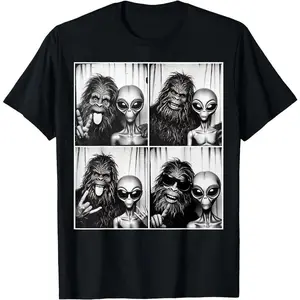 vintage graphic tees Funny Photobooth Photo Sasquatch UFO Bigfoot And Alien T-Shirt