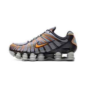 Shox TL "Bright Mandarin" AV3595 011