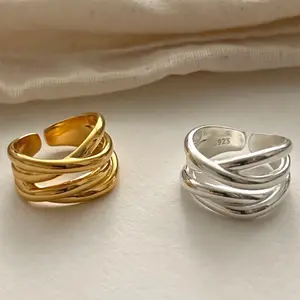 Women's New European-American Style Asymmetric High-Gloss Line Criss Cross Ring - Gold, Dainty Cross Symbol Ring, Instagram-Popular, Fashionable Versatile for Everyday Wear, Gold Rings, Asymmetric Rings