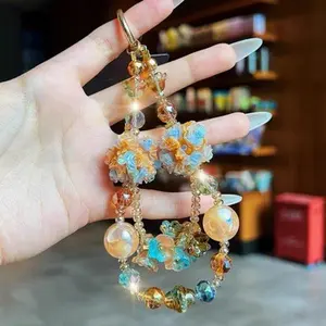Dunhuang color mobile phone chain, luxurious hanging accessory, high-end mobile phone strap, durable and sturdy, wrist-hanging hand-held accessory