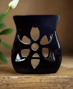 Ceramic Wax Melter with 6 Heart Shaped Tealights for Home Décor