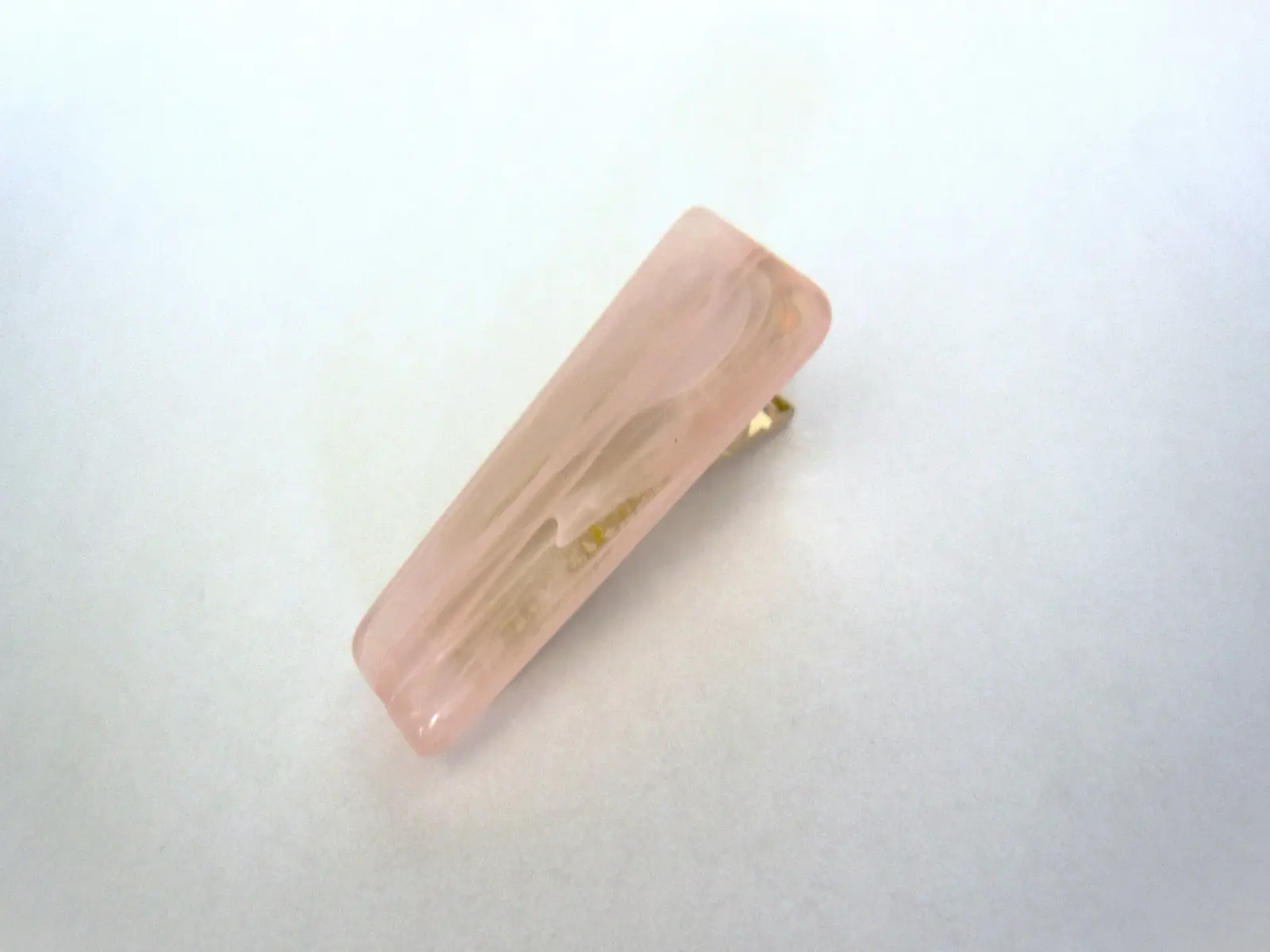 1  1/2 inch smaller light pale pink alligator hair clip for fine thin hair.