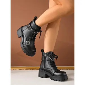 Classic platform ankle boots for women, studded buckle decoration, combat boots, four season zipper short boots, British boots, thick heels, punk thick soled shoes, motorcycle boots