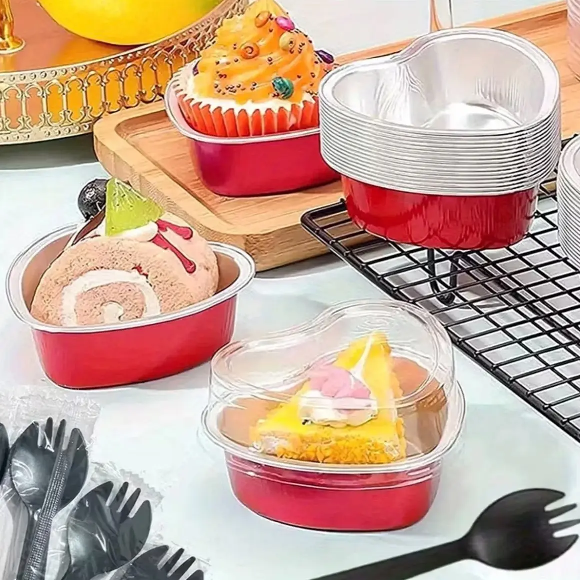 Heart-Shaped Aluminum Foil Cake Pan with Lid, Rust & Heat Resistant, Ideal for Valentine's Day Weddings Birthdays Christmas