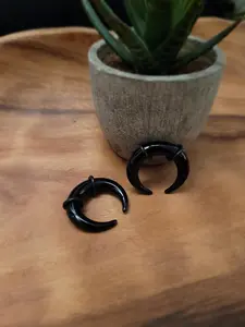 Choose 2 Sizes: Black Acrylic Pinchers Ear Plugs Tunnels Tapers Horseshoes Gauges Septum stretching Kit 00g 0g 2g 4g 6g 8g 10g 12g 14g Set