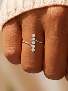 Minimalist Geometric Line Ring for Women, Fashionable Index Finger Ring for Daily Commuting, Rhinestone Decor Ring, Stylish Jewelry Accessory for Her（with box）