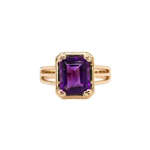 Elowen 14K Yellow Gold Zambian Amethyst Ring | EM 10x8mm