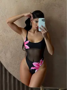 Women's One-Piece Swimsuit with Contrast Mesh Design, Adjustable Strap, Fitted Waist Cinching, Sleeveless Casual Swimwear, Trendy Monokini Swimsuit