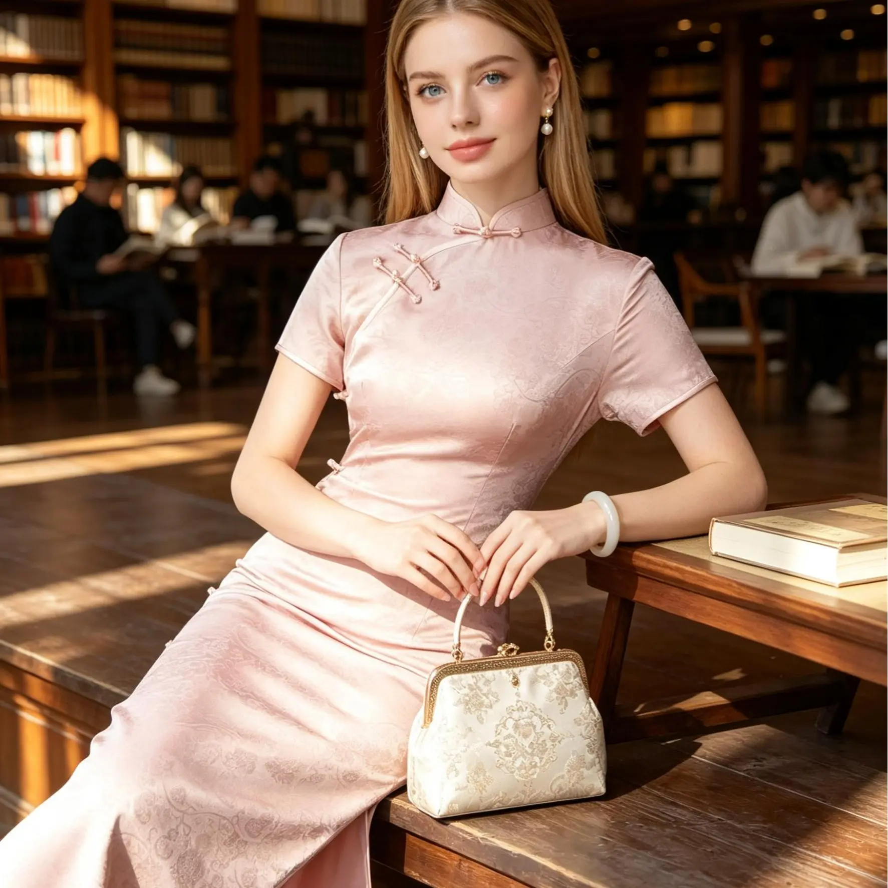 Soft Pearl Pink Pure Silk Qipao/Cheongsam Dress - Short-Sleeve Mandarin Collar with Subtle Jacquard, Elegant Midi with Side Slit for Weddings, Afternoon Tea, Cocktail Parties & Cultural Events
