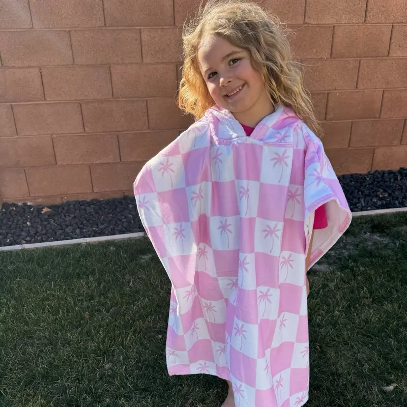 Beach Girl Hooded Towel, Pink Checkered Print with Palm trees, Beach Towel, Hooded Towel for Bath, Infant, Toddler, Child. Bath towel. Summer Time