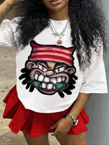 Women's Cartoon Figure Print Round Neck Tee, Fashion Casual Fitted Short Sleeve T-Shirt for Everyday Wear, Ladies Summer Clothes