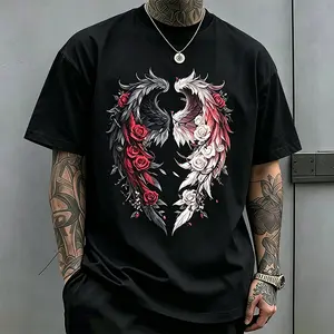 Men’s American-style trendy printed T-shirt, black and white short sleeves; holiday streetwear fashion styling; casual crew neck short-sleeve T-shirt for everyday outdoor leisure wear.