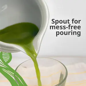 Ceramic Matcha Bowl with Spout, White Chawan Mixing Bowl for Whisking and Pouring Matcha tea